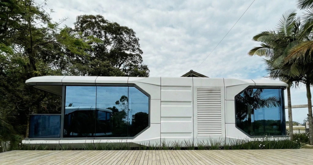 capsule-house-model-2-praia-foto-original